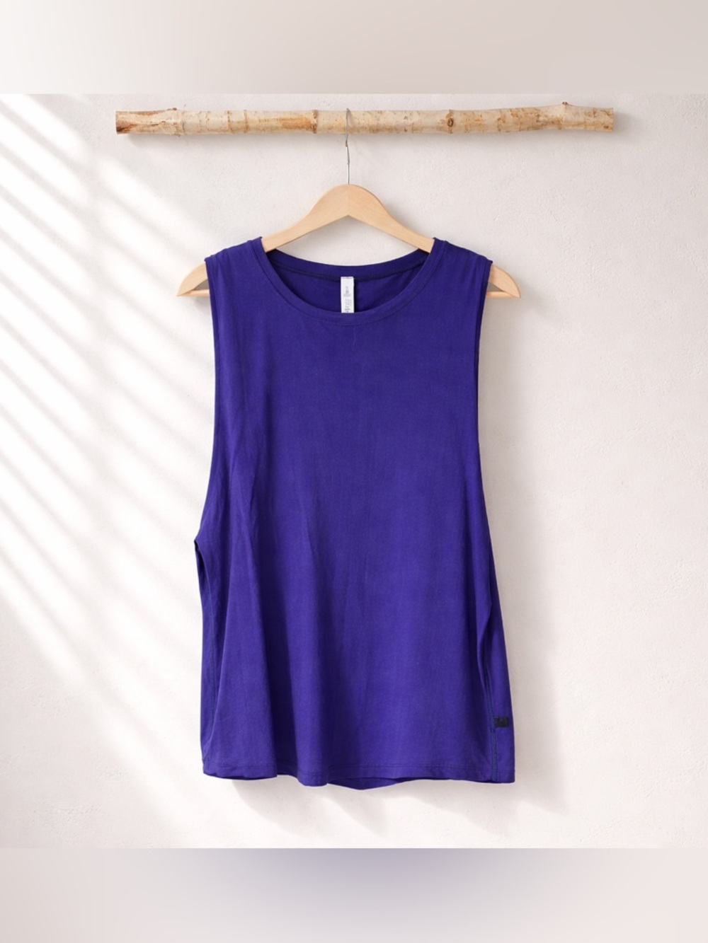 Lululemon Mesh Tank Top Get  Low Muscle Tank Emperor Blue Sheer Yoga Training 10